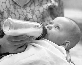 Bambino con bottiglia, Città del Messico, 1929